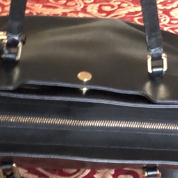 Lauren Ralph Lauren large black leather shoulder bag/purse. - Picture 10 of 13